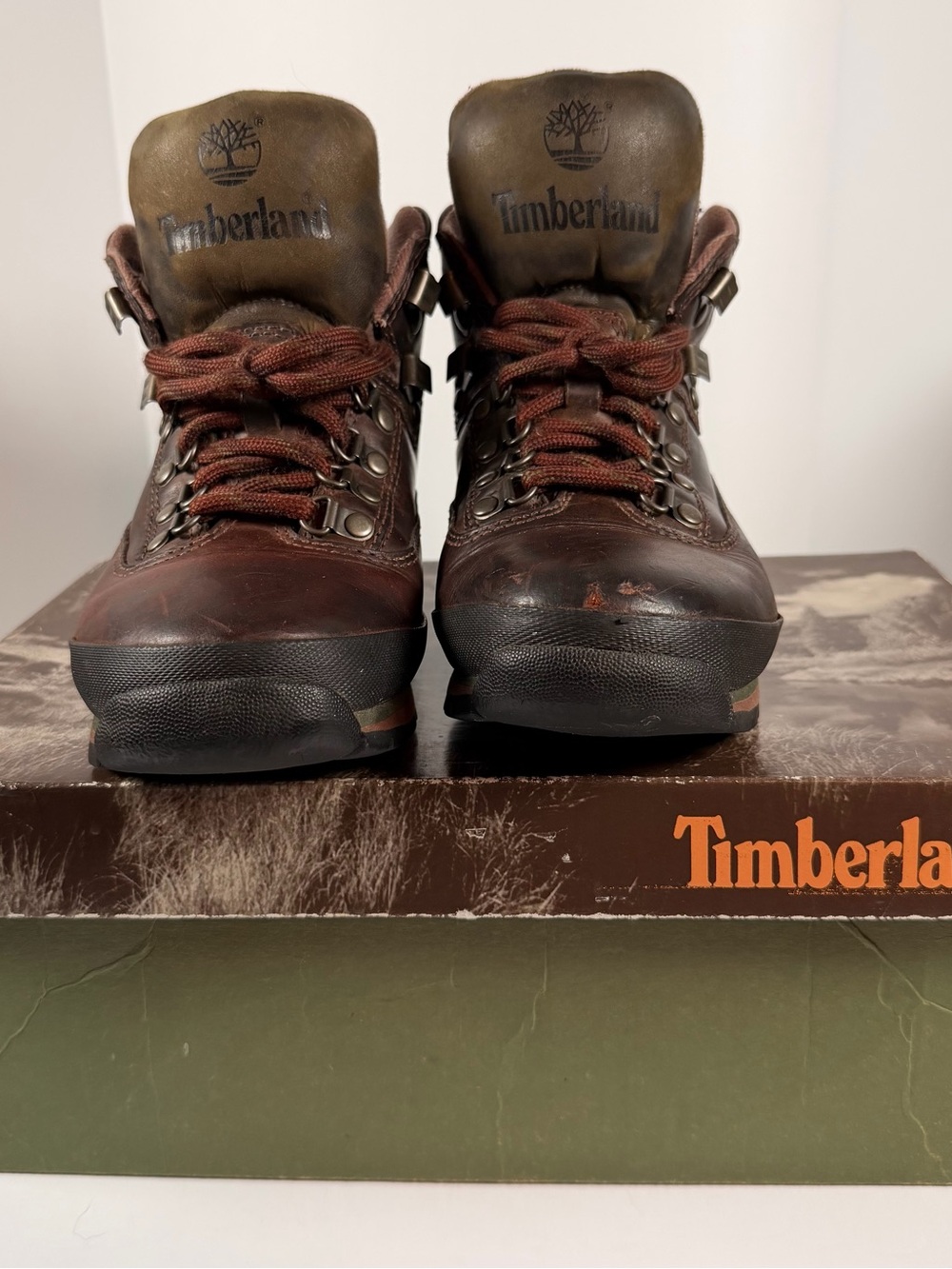 Timberland Euro Hiker Boots Women's Size 7.5 M Brown Leather Trail Shoes 95310
